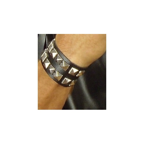 Ras de cou clouté simili cuir