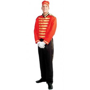 Location costume Groom