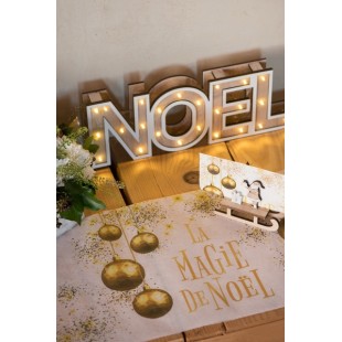 Chemin de table La magie de Noël bleu 2