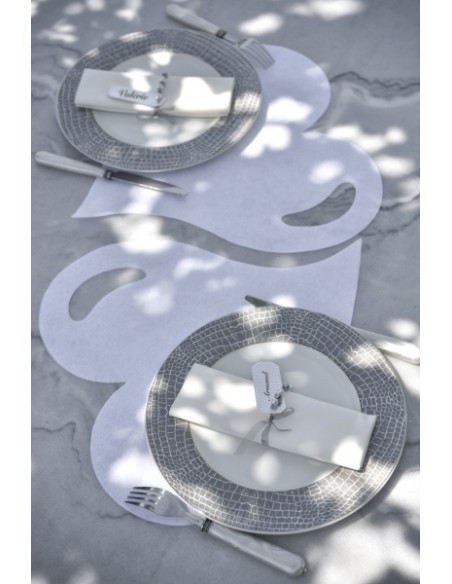 Chemin de table Saint Valentin