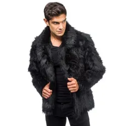 Manteau fausse fourrure noir