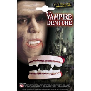 Dentier vampire réaliste