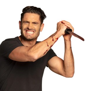 Couteau ensanglanté