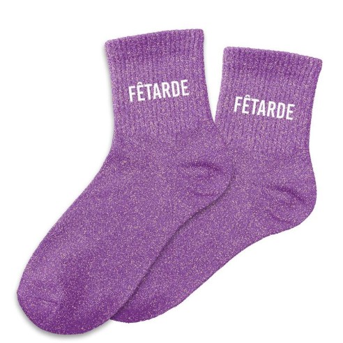 Paire de chaussettes paillettes violet avec la mention Fêtarde
