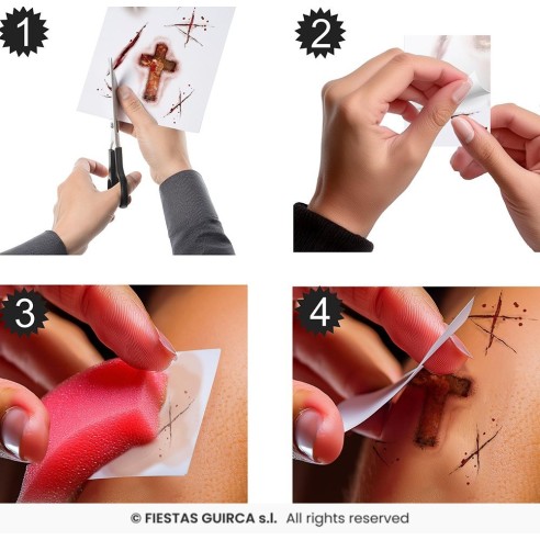 Faux tatouages blessures sanglantes de personne possédée