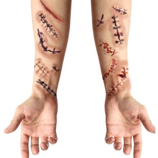 Tatouages fausses cicatrices 2