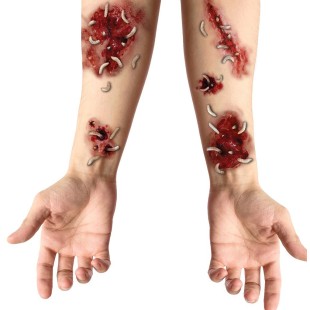 Faux tatouages plaies avec vers 2