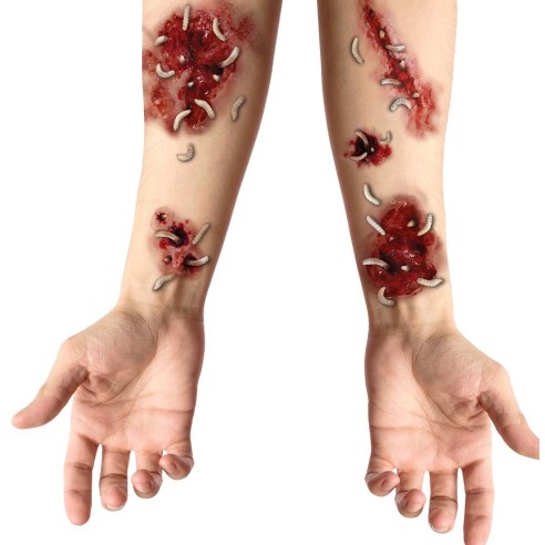 Faux tatouages plaies avec vers