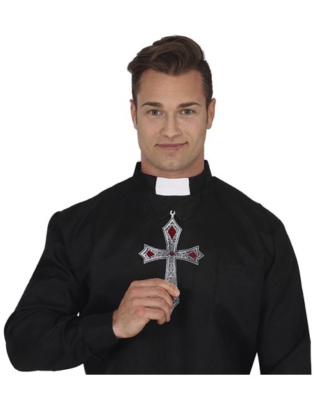 Collier avec croix religieux