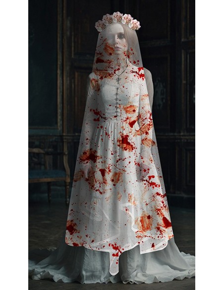 Serre-tête roses blanches avec voile taché de sang