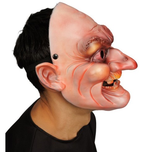 Masque sorcier effrayant