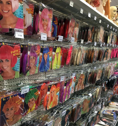 Perruques de d&eacute;guisement